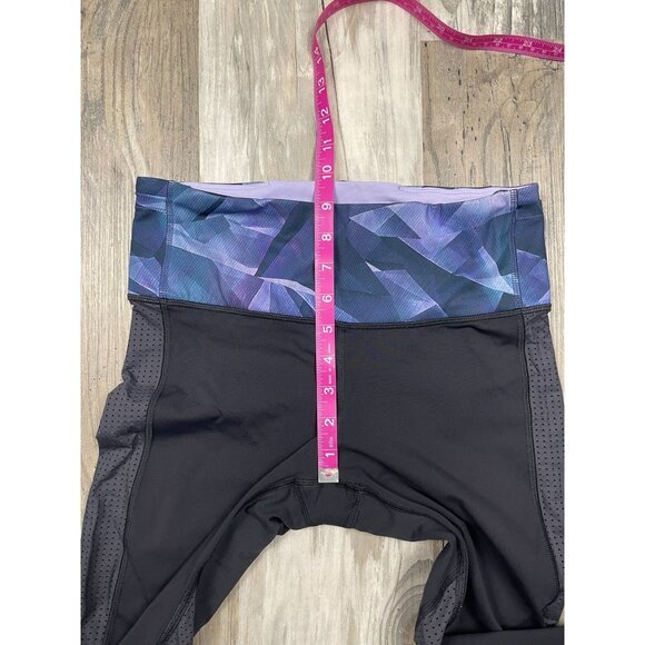 Lululemon Var-City Crop Leggings Size 6 Black Breathable Stretch Pretty Prism - Picture 7 of 8
